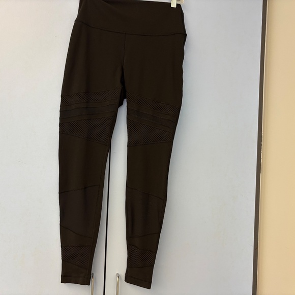 Lululemon Wunder Under Black High-Rise Tight Mix & Mesh 28" Size 10 MSRP 118.00 - Picture 8 of 14